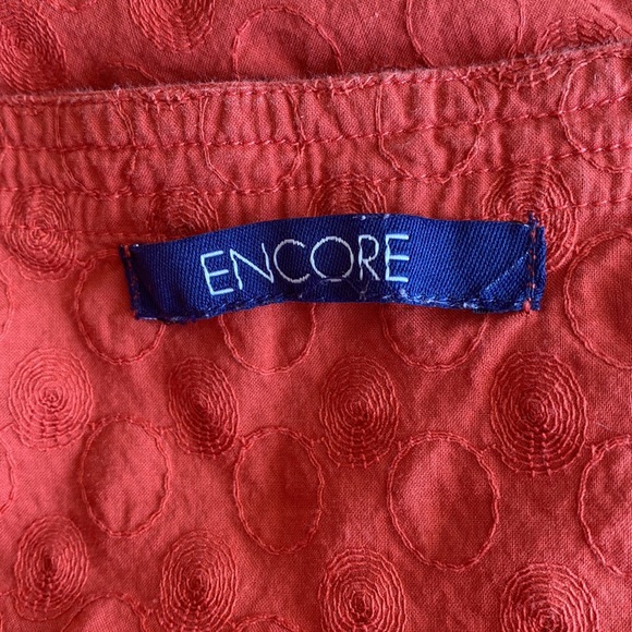 Encore - Burnt Orange Tank with Embroidered Dots - Picture 6 of 10